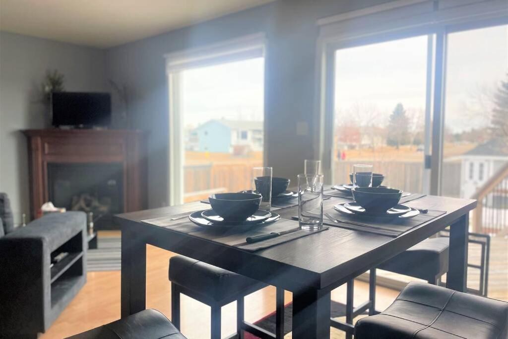 Spacious Duplex Camrose Εξωτερικό φωτογραφία